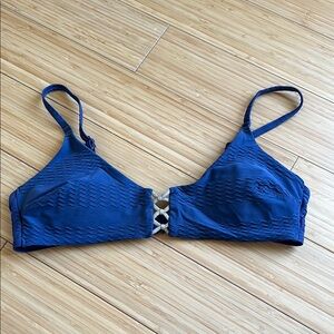 Aerie Blue Textured Women's Scoop Bikini Top